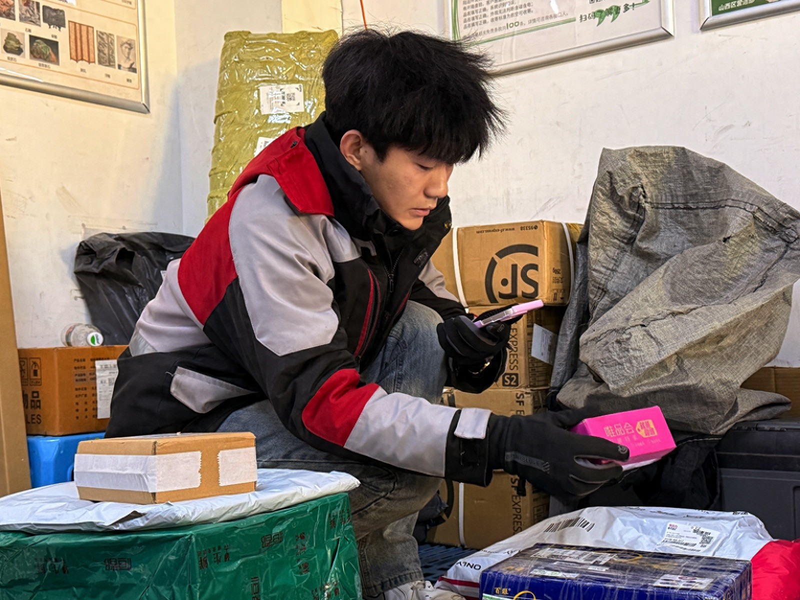 太原快递员劳动合同覆盖率竟达81.6%！他们的未来将何去何从？