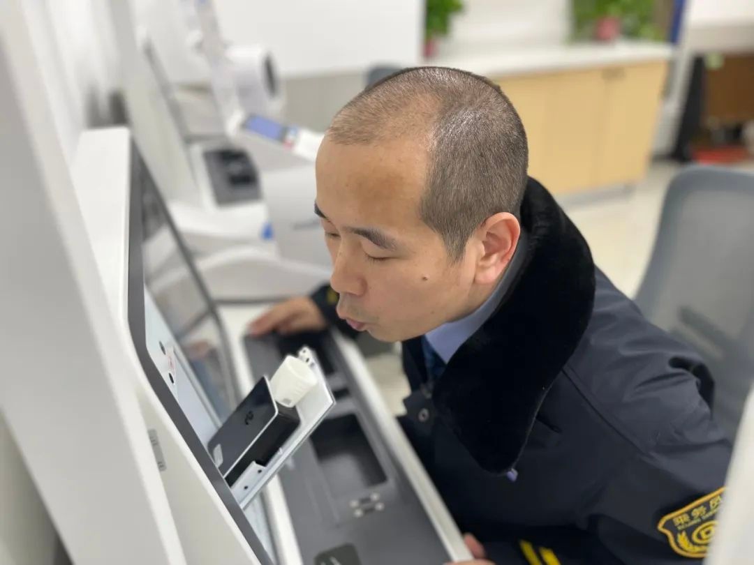 22个春节坚守地铁岗位！你能做到吗?  第3张