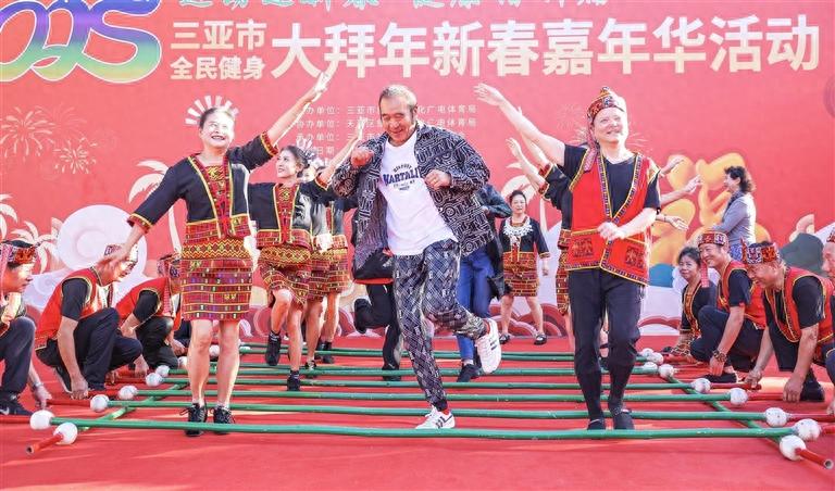 2025三亚新春嘉年华超燃启幕！你想参加吗？  第1张