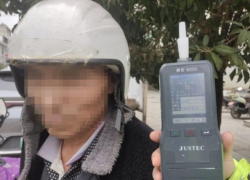 春节聚会交通违法增多，交警24小时严查，你还敢侥幸？  第12张