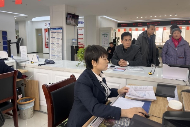 春节假期后首个工作日!华亭市政务工作如何开展?  第2张
