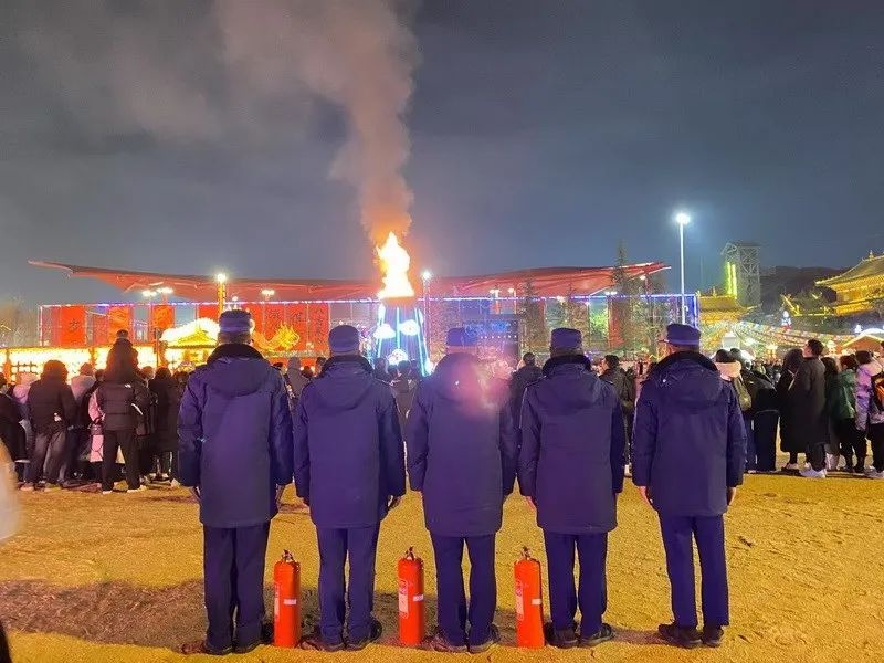春节期间丽江消防坚守岗位保安全，背后有哪些超严部署？  第13张