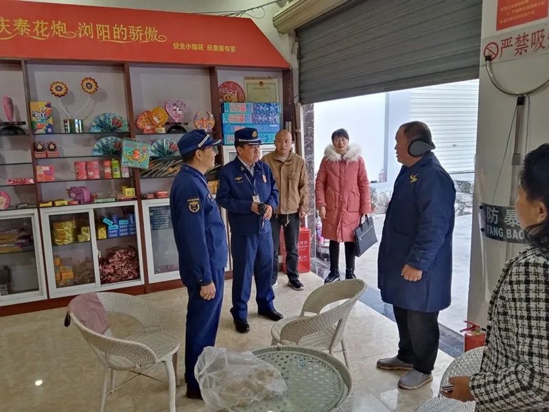 春节期间丽江消防坚守岗位保安全，背后有哪些超严部署？  第3张