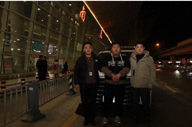 除夕夜，当万家团聚时，他们为何奔袭3200公里？揭秘高坪警方的跨省追捕