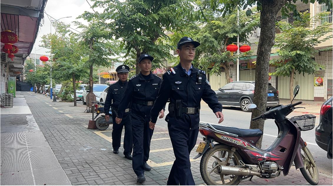 95后副所长张成林：新年第一天，他如何以新面貌守护小镇平安？  第2张
