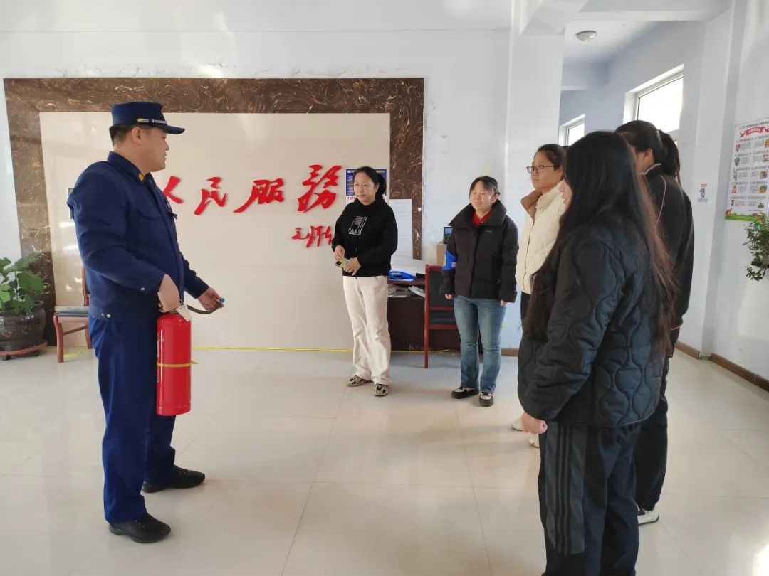 社区消防安全隐患重重，你家的安全措施到位了吗？  第4张