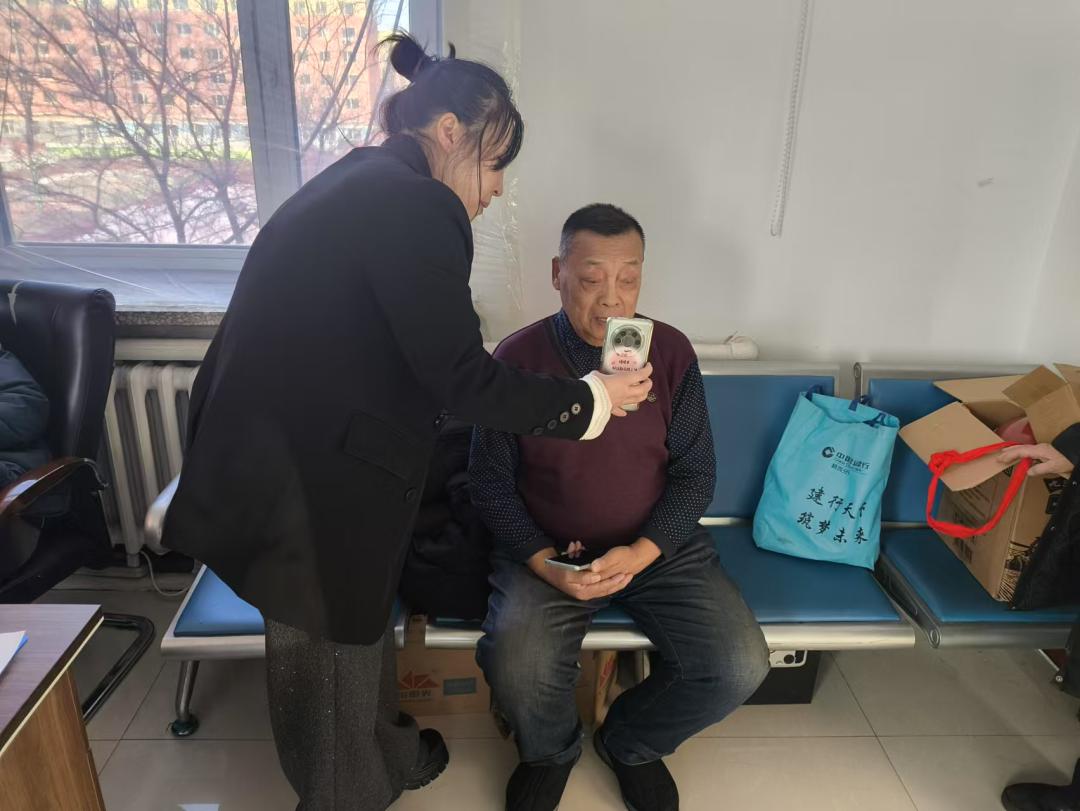 育才街道新鹤社区：帮办代办养老认证，这服务赞不赞？  第3张