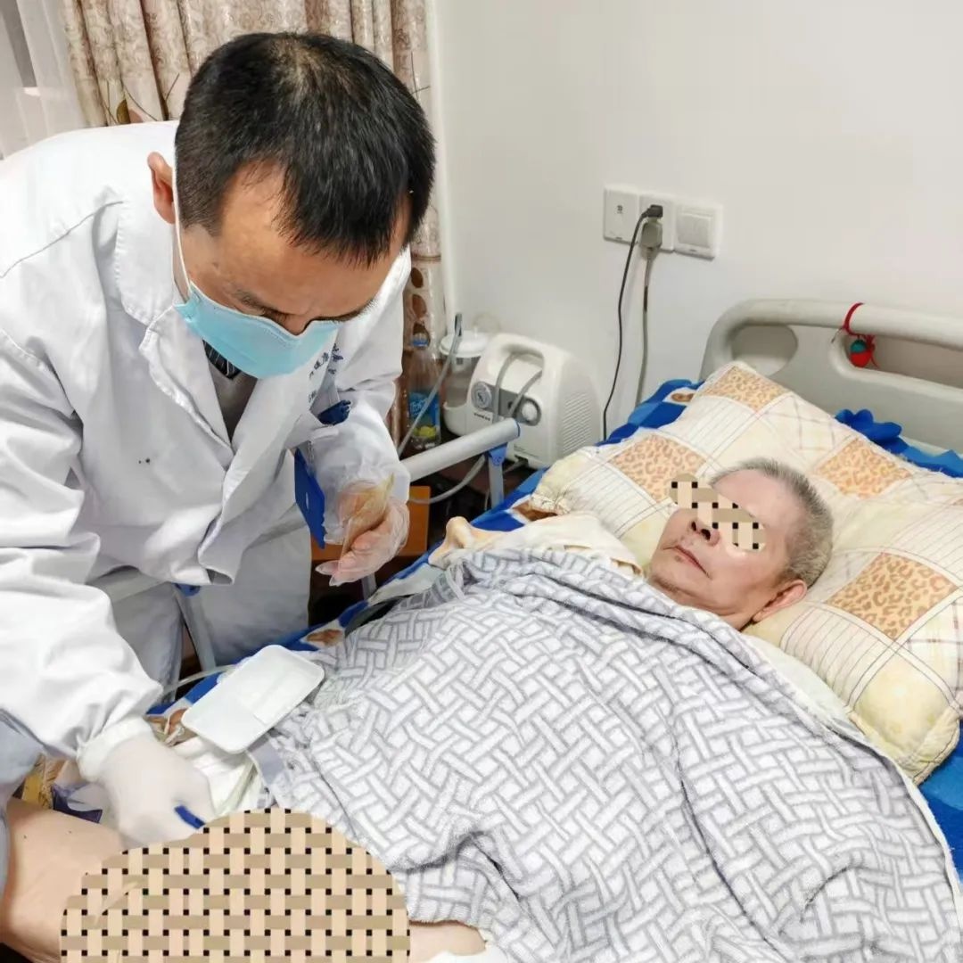 蛇年首个工作日，闵行区白衣天使们在忙些什么？揭秘医者仁心的忙碌场景  第4张