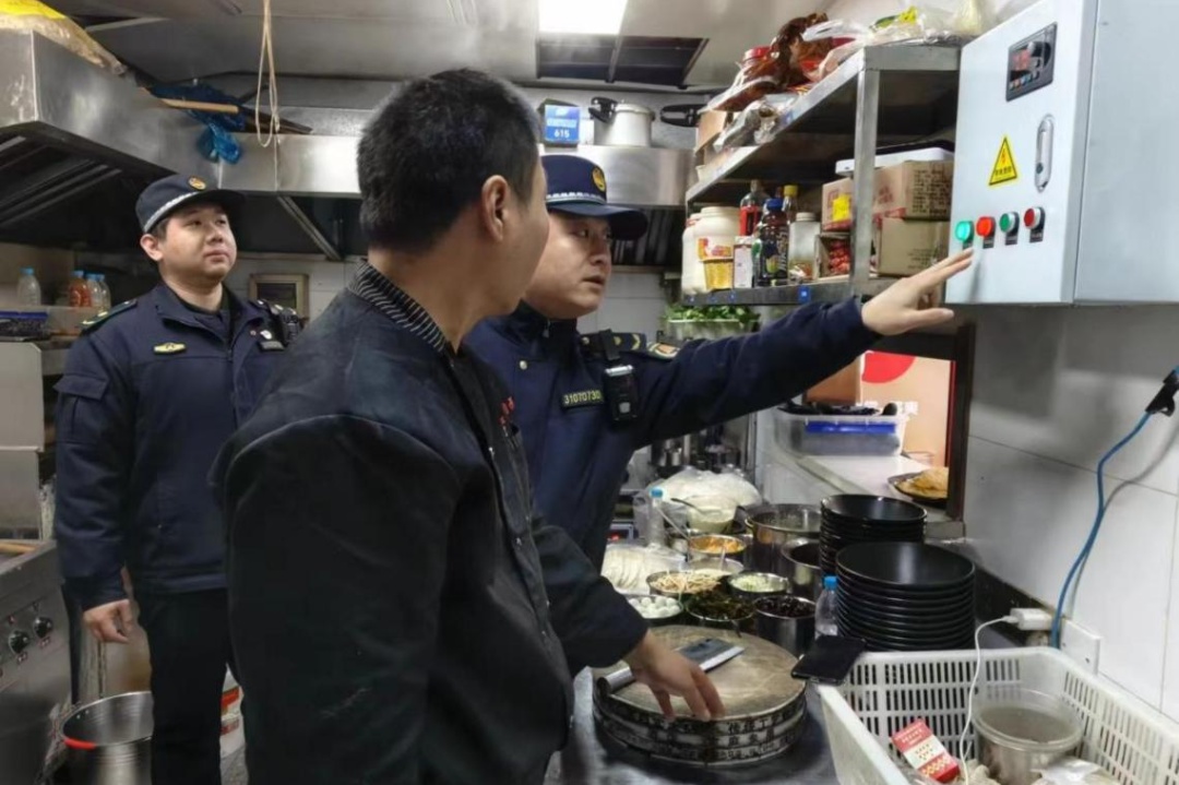 2025非遗春节，上海城管如何用192小时守护城市祥和？  第9张
