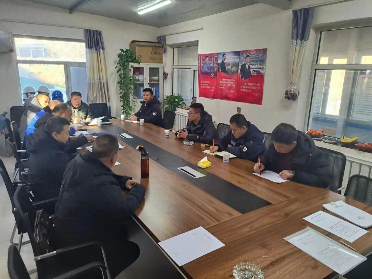 石拐区应急局如何助力企业安全生产标准化？14条隐患已全部整改  第1张