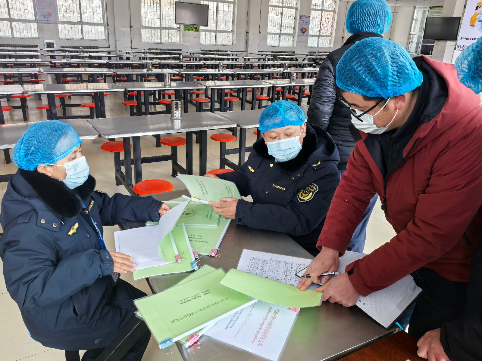 校园食品安全问题频发，你的孩子真的安全吗？  第2张