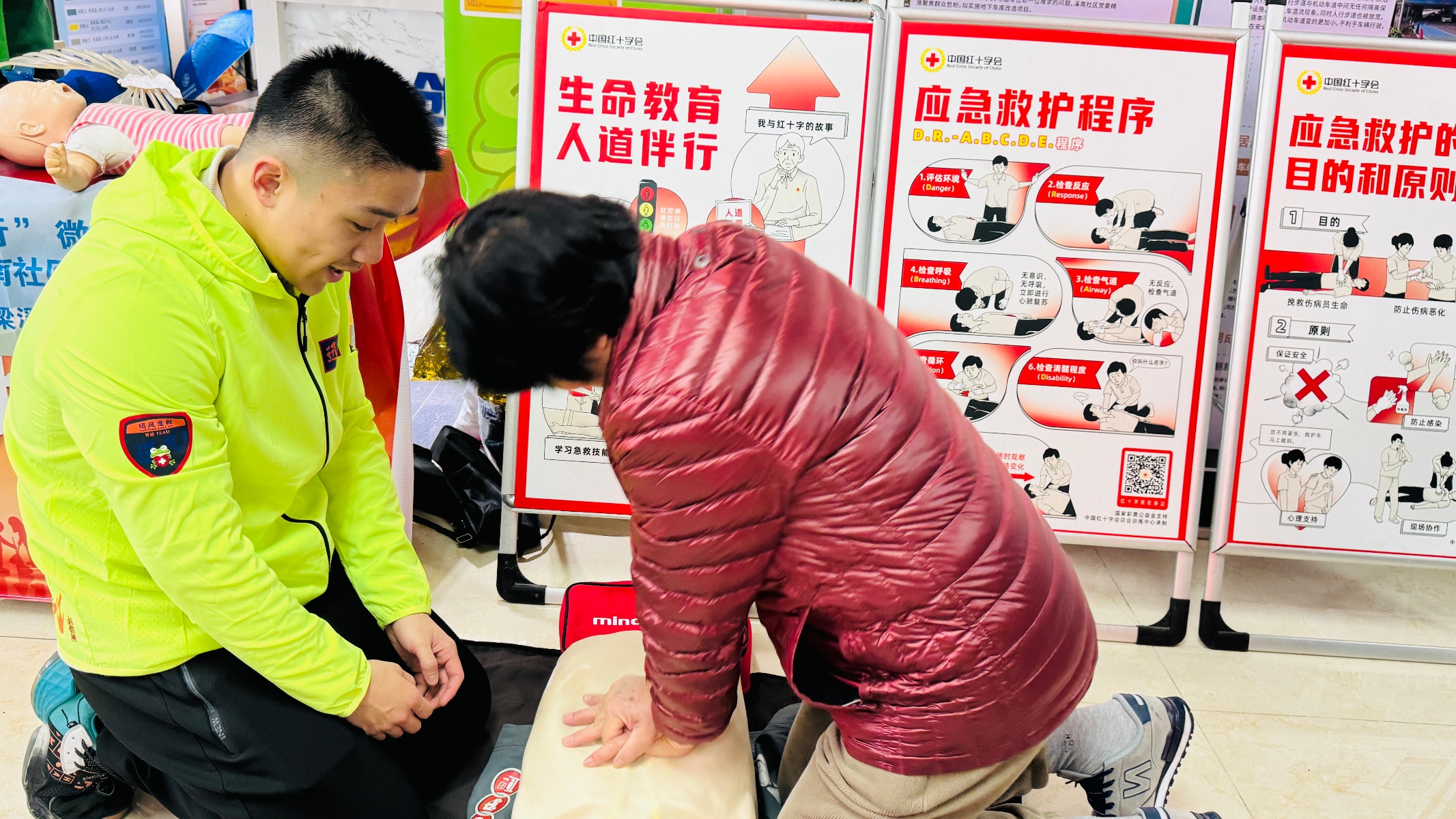 你知道吗？2025年学雷锋纪念日，溪南社区红十字会的这些活动让人感动不已  第2张