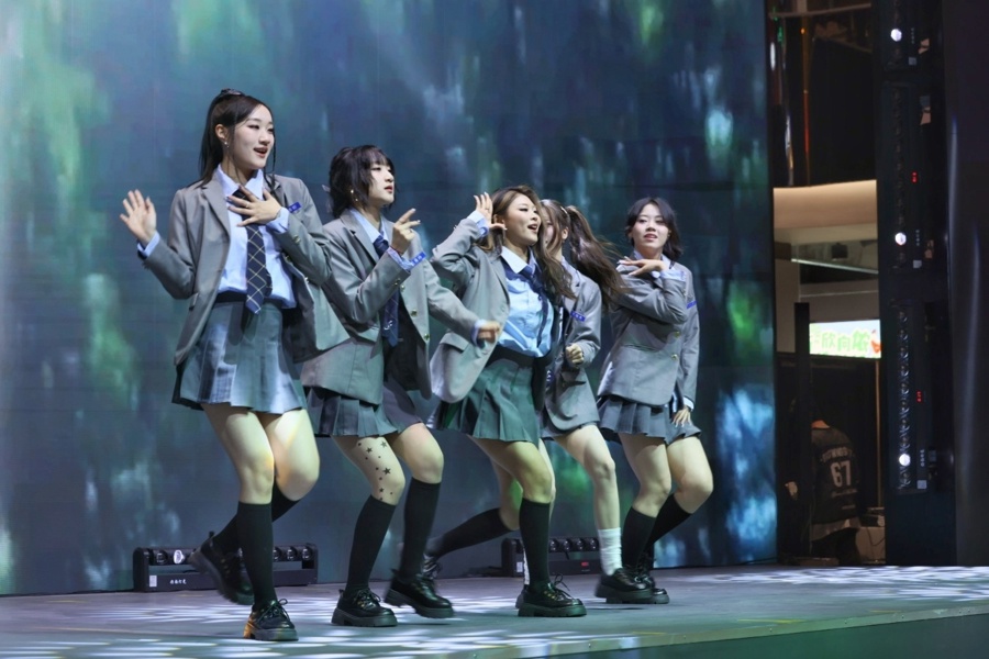 上海之春音乐节首邀练习生担纲！背后有何深意?  第2张