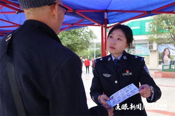 00后女警龙美淇！小个子却有大能量，守护群众财产安全？