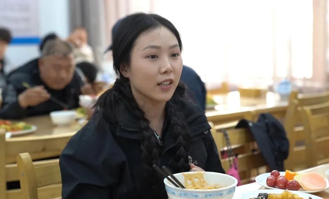 五一假期！敦煌市市直机关食堂凭啥成新晋网红打卡点？  第5张