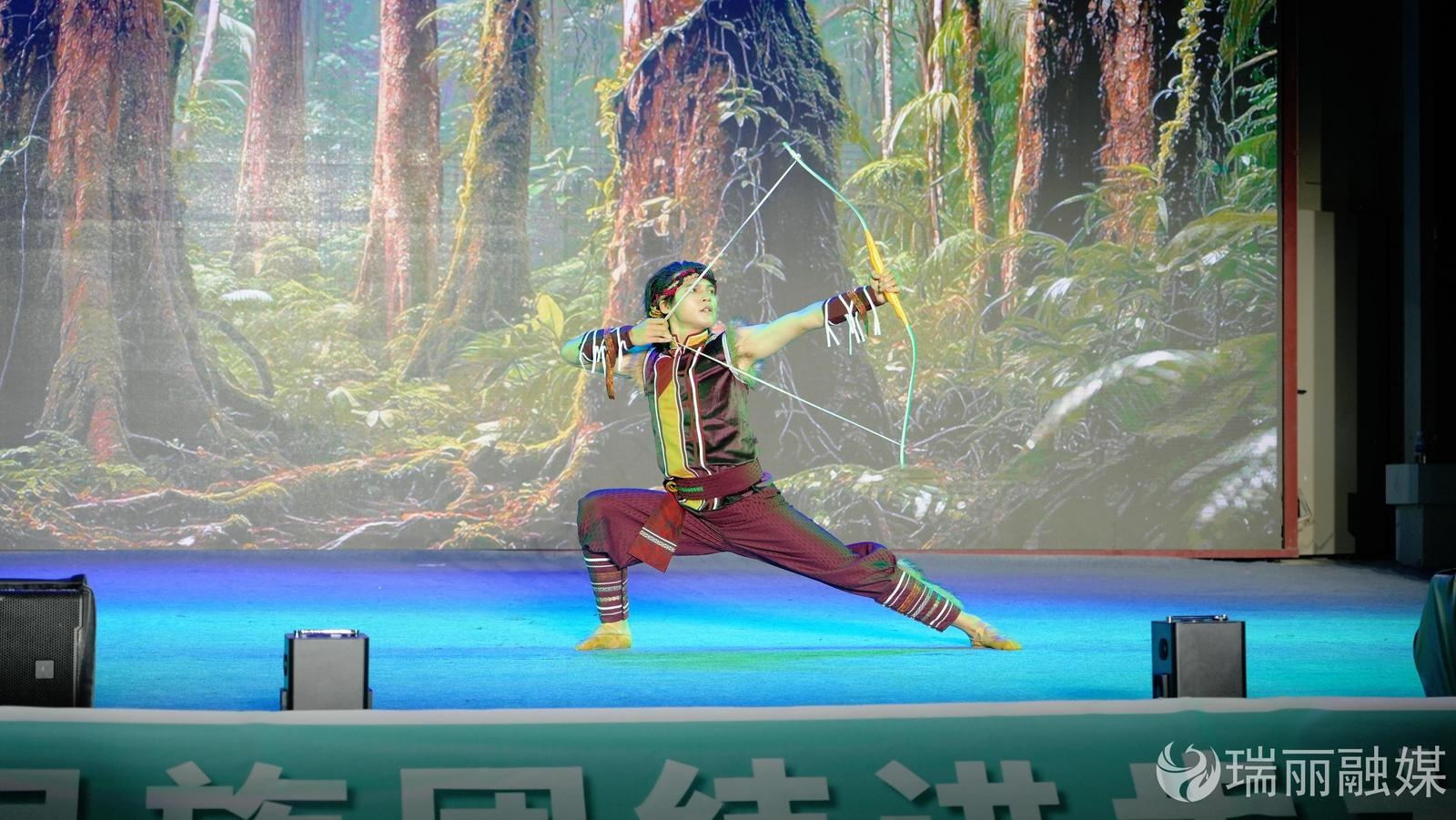 5月3日德宏·瑞丽孔雀舞交流展演盛大举行？快来看爱与勇气的传说  第3张