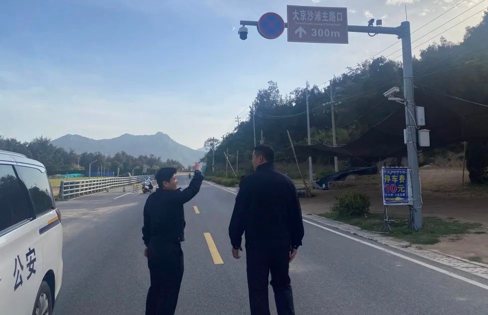 五一交通高峰！霞浦这位女交警的坚守与担当有多震撼？  第4张