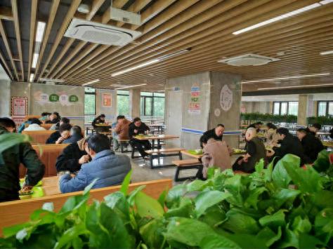 海宁市第四人民医院食堂凭什么成为嘉兴唯一上榜的绿色食堂？揭秘背后的数智化与低碳化秘诀  第1张