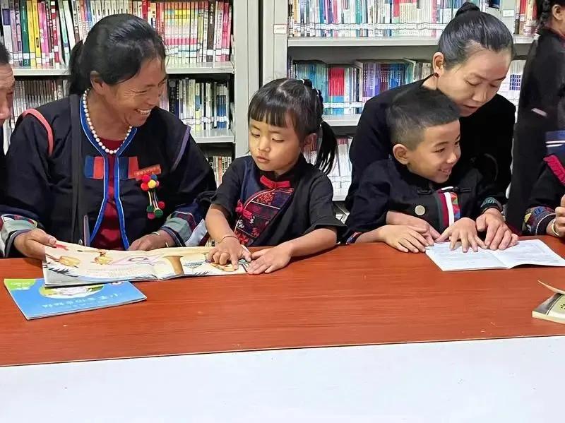 2024年勐海县如何通过亲子阅读活动推动全民阅读高质量发展？  第3张
