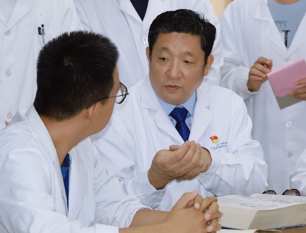 中医抗癌新突破！贾英杰教授黜浊培本理论能否颠覆传统治疗？  第2张