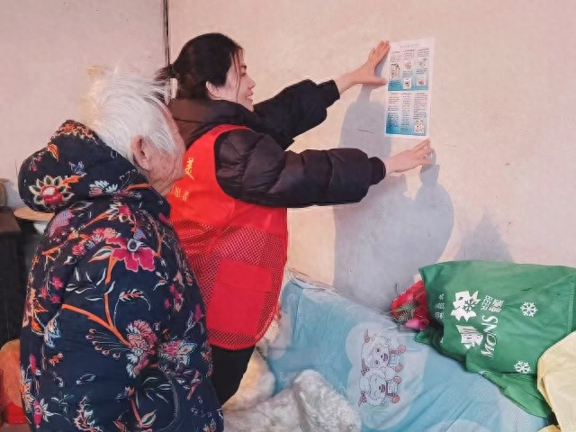 冬季一氧化碳中毒风险高！农村老人如何安全过冬？济宁汪西村这样做