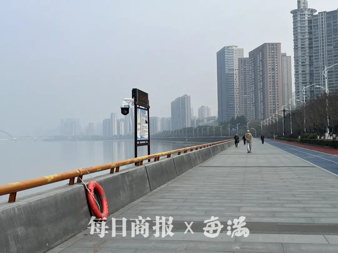 冷空气来袭，气温暴跌至零下！雾霾再度笼罩，你的健康准备好了吗？  第3张