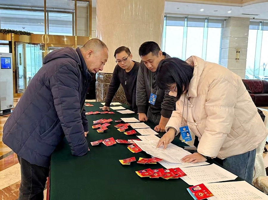 烟台两会即将开幕！政协委员提出AI助推垃圾分类，中小学AI教育课程即将上线？  第1张