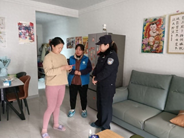 楼上噪音扰民，楼下孩子无法安心学习！社区网格员如何化解这场邻里纠纷？