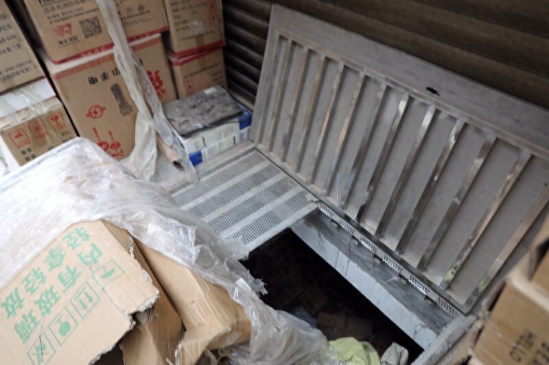 义乌惊现千余伪劣防毒面具！你的逃生装备真的安全吗？