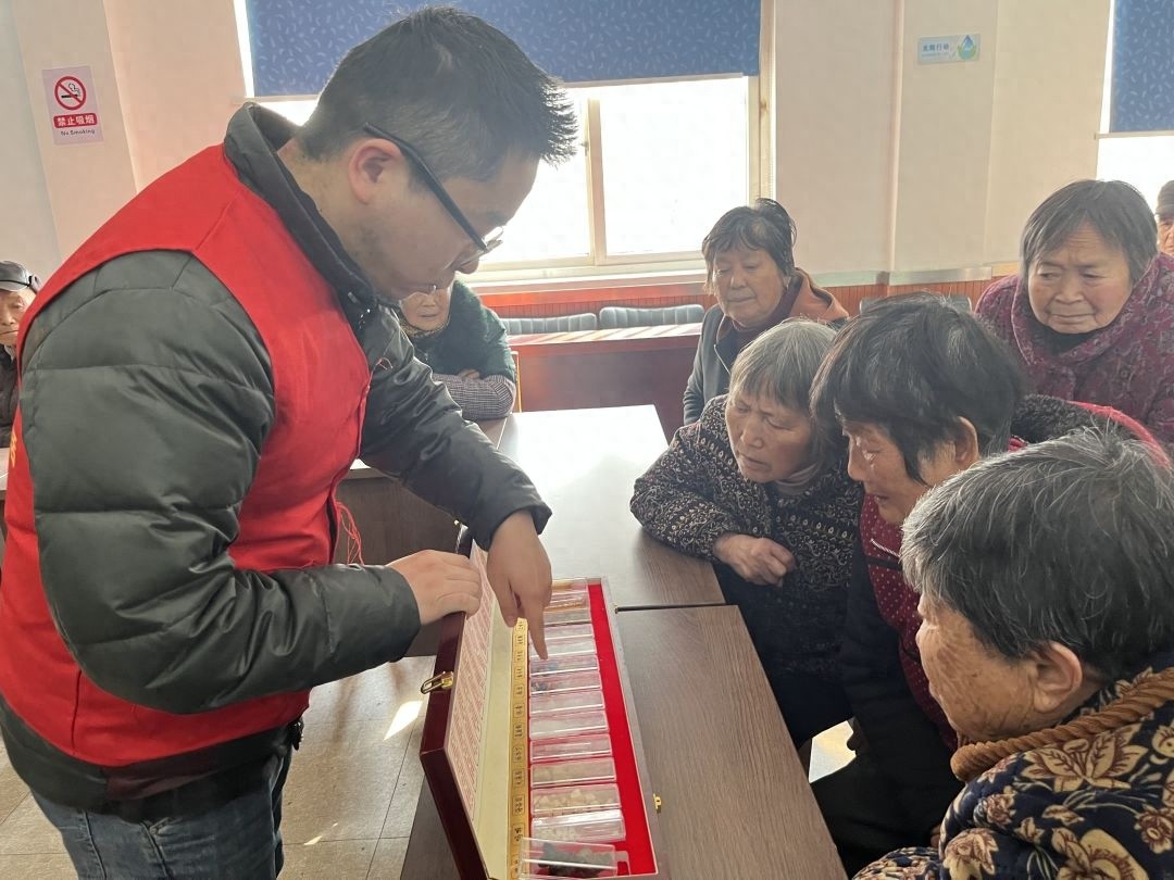 腊八节还能这样过？德清县钟管镇这场活动让村民大开眼界