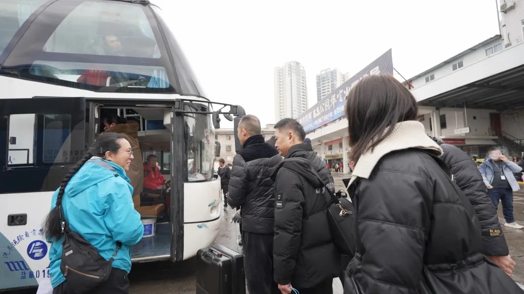 荣县第五年春风行动启动！你的返岗之路为何格外温暖？  第4张