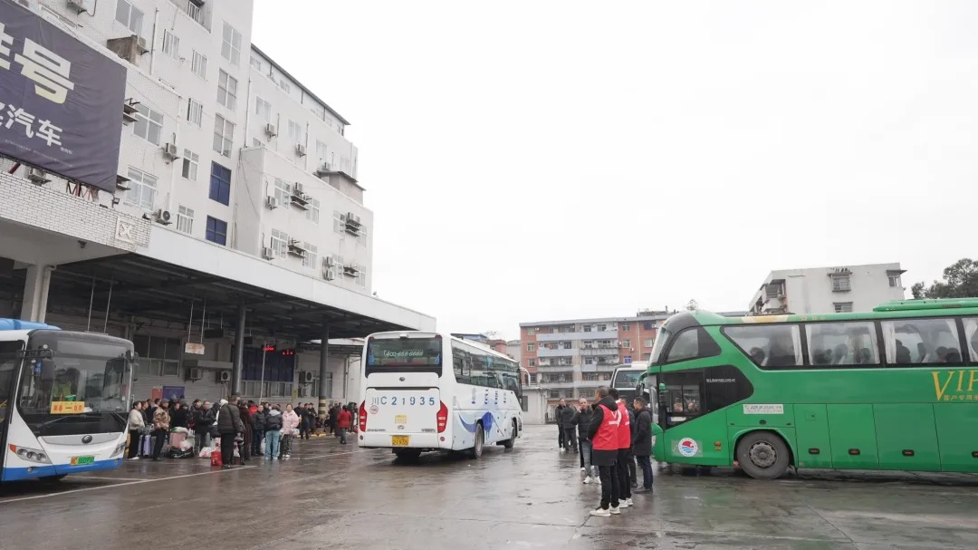 荣县第五年春风行动启动！你的返岗之路为何格外温暖？  第5张