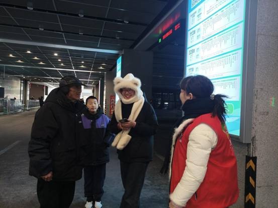 宿迁公交免费政策引发热潮，485万市民共享出行便利！你感受到了吗？  第2张