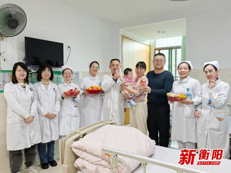 新年第一天，南华医院儿科为何让患儿和家属感动落泪？  第4张
