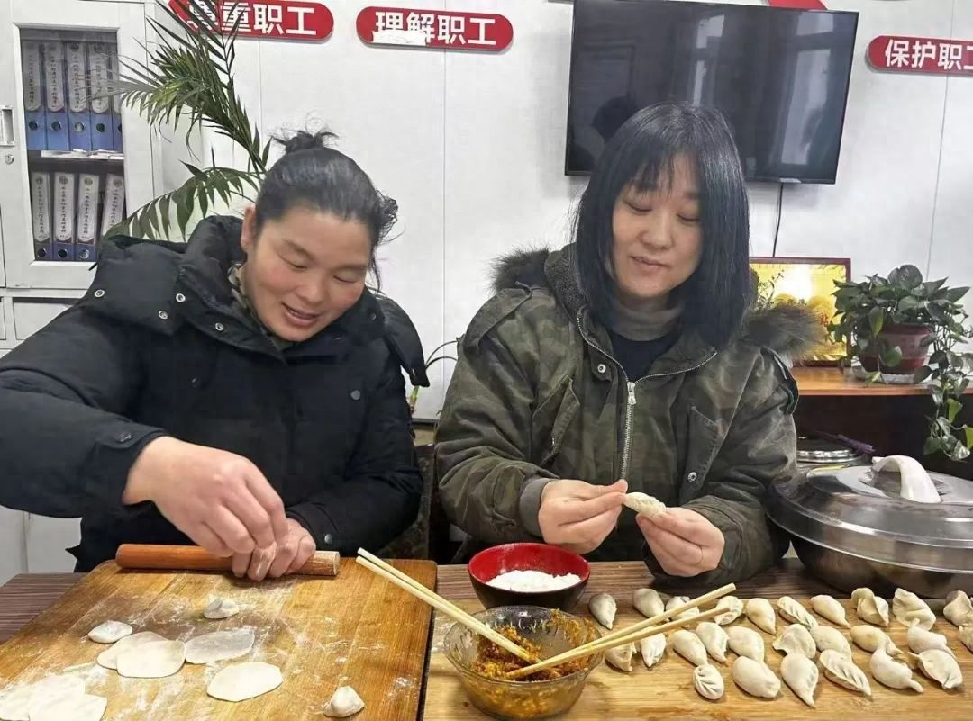 除夕坚守岗位，三交河煤矿员工如何体验家一般的温暖？  第1张