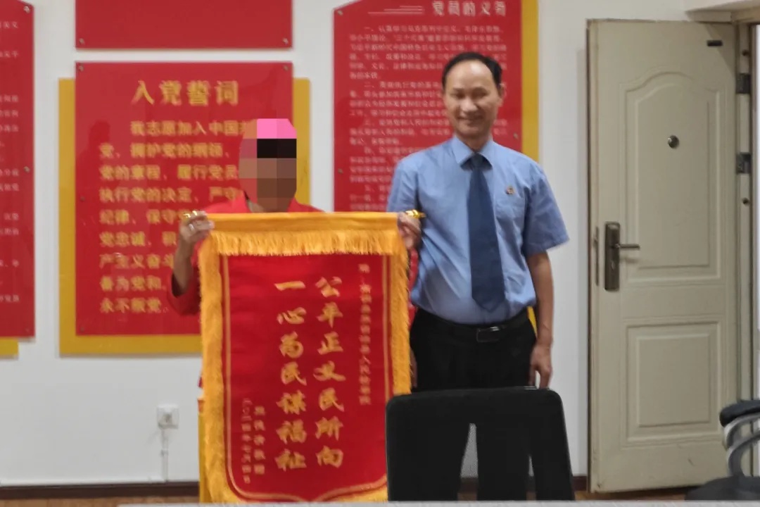 检察官如何一举解决用水难题并修复邻里关系？揭秘背后的感人故事  第2张