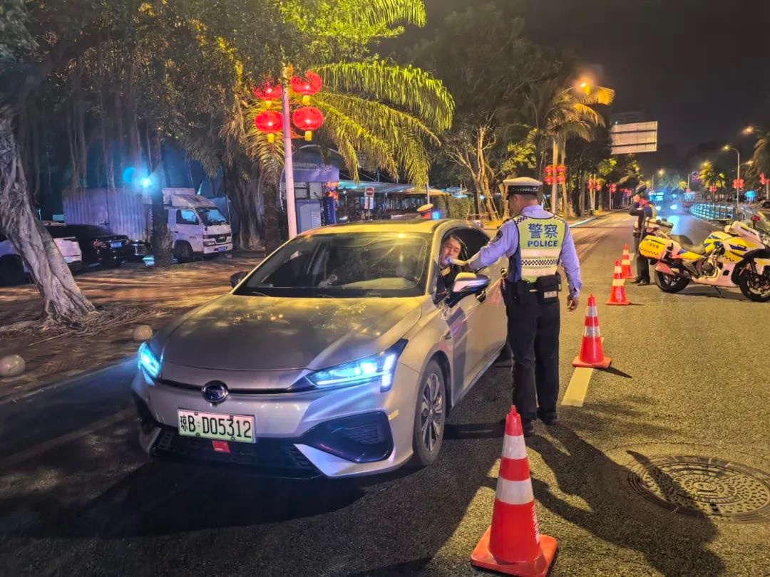 三亚交警如何确保节后道路安全？这些措施你不可不知  第2张