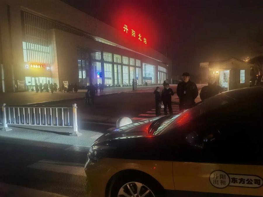 春节坚守岗位的镇江交通人，如何守护万家团圆之路？  第6张