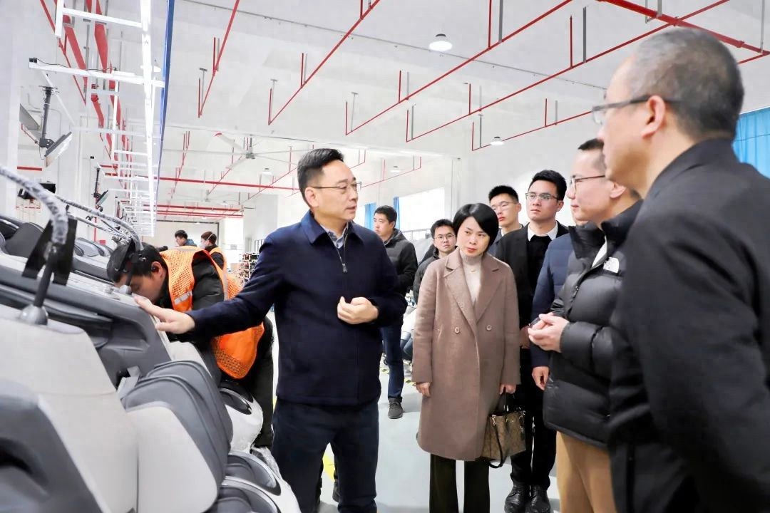 福安按摩器产业迎来新机遇!黄其山市长如何助力企业复工复产? 第1张 福安按摩器产业迎来新机遇!黄其山市长如何助力企业复工复产? 第1张