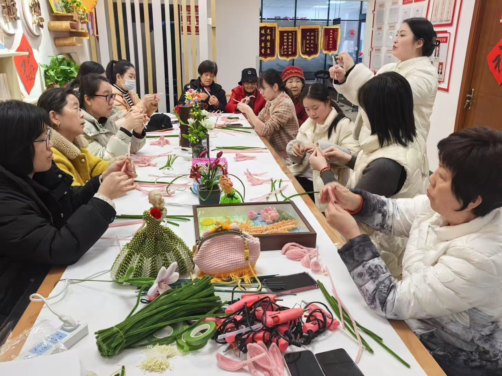 春风行动‘妆’点未来！50余名女性如何通过技能培训提升就业质量？  第5张