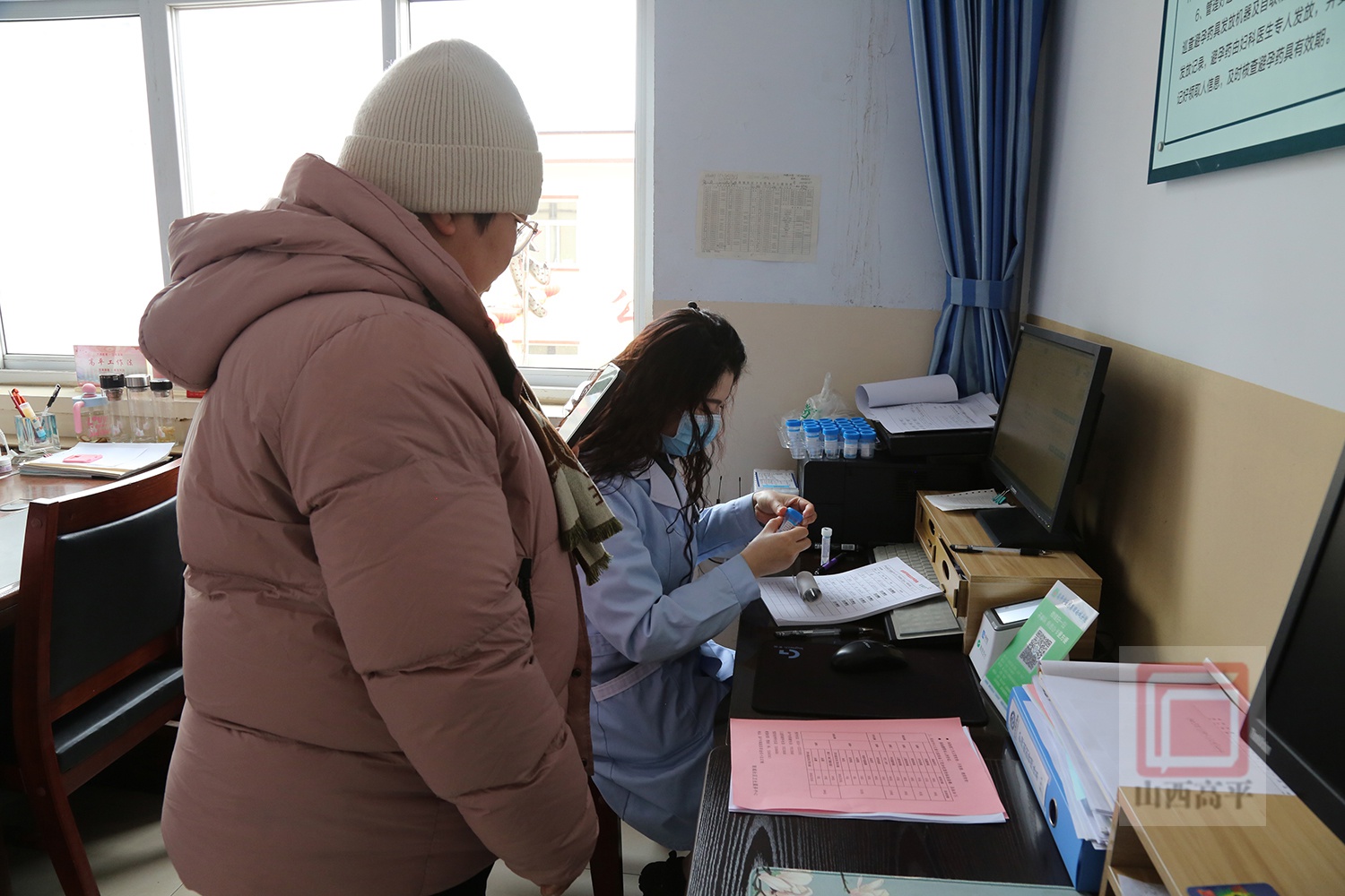 三八妇女节，南城社区卫生服务中心为何免费妇科体检吸引众多女性？  第3张