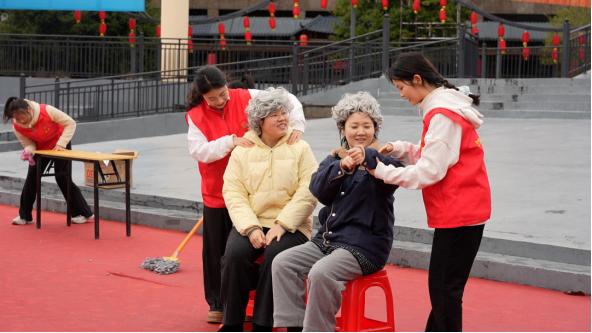 江永县学雷锋活动盛大启动，400余人共襄盛举，你参与了吗？  第4张