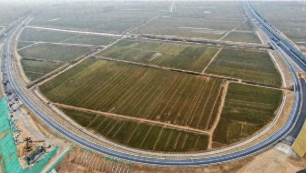 济南至宁津项目表白寺枢纽B匝道开放！30个月工期如何完成？