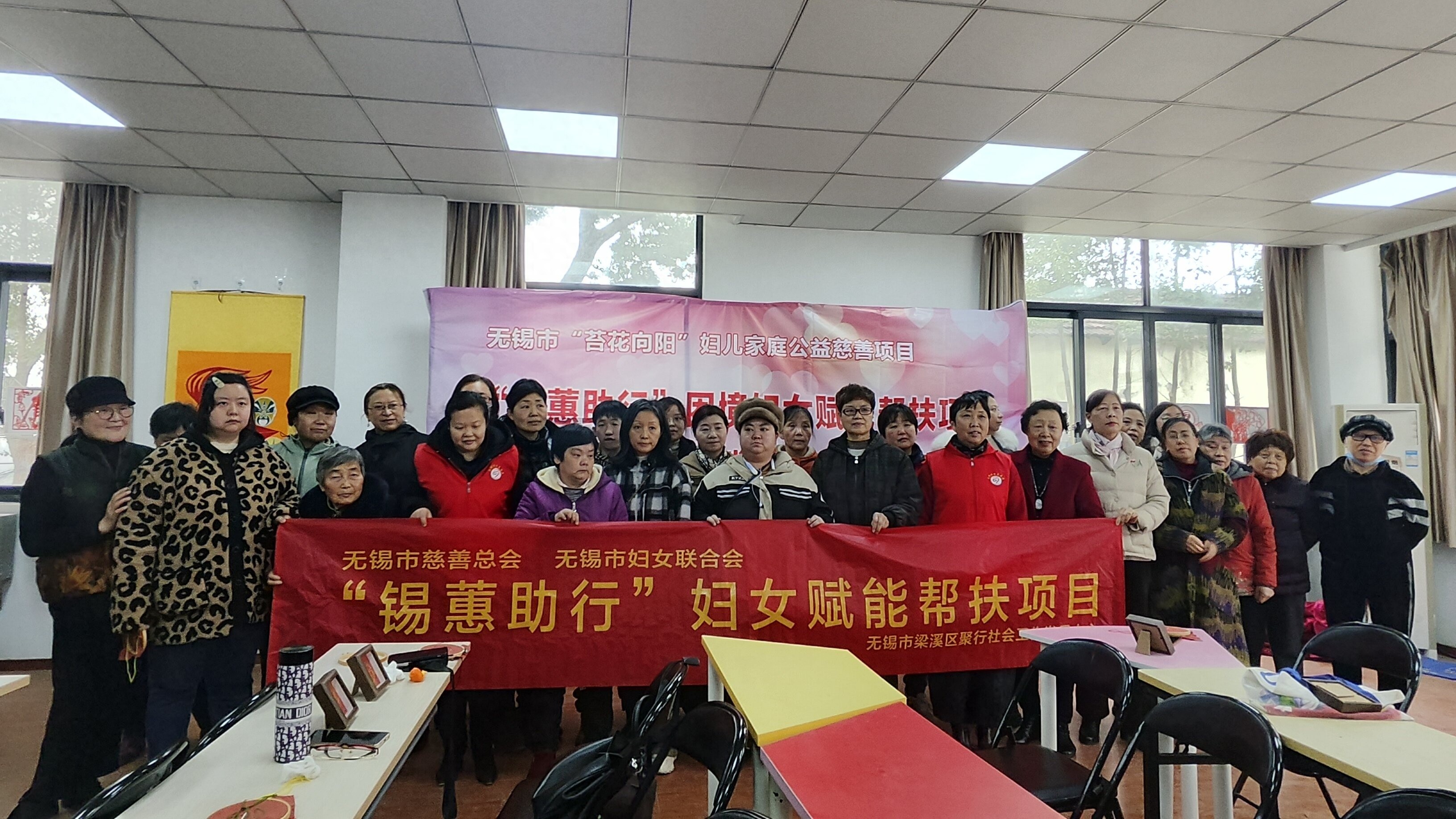 巾帼绽芳华！残疾妇女如何通过非遗刺子绣改变命运？
