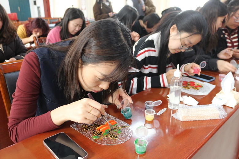 你知道吗？这些女干部的指尖艺术竟让古老非遗焕发新生  第3张