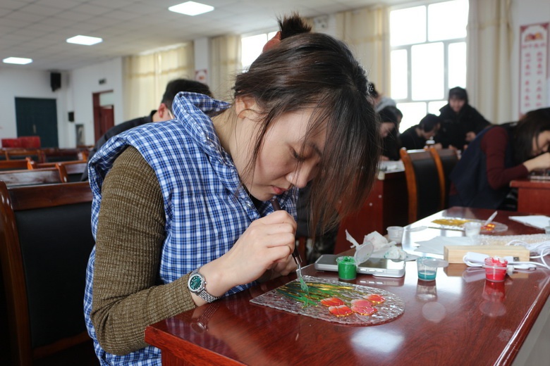 你知道吗？这些女干部的指尖艺术竟让古老非遗焕发新生  第4张