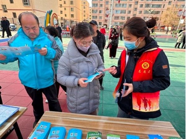 高台县司法局如何用行动传承雷锋精神？家门口的法律服务太贴心了  第2张