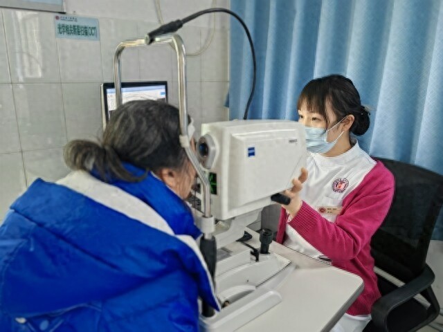 再刷五分钟就睡觉？小心青光眼悄悄偷走你的视力