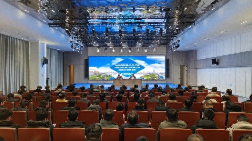 盐南高新区审计局如何筑牢廉政防线，确保审计质量？