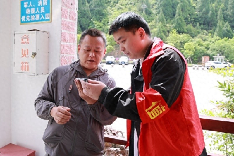 五一施秉旅游高峰！36名小青椒志愿者都做了啥？